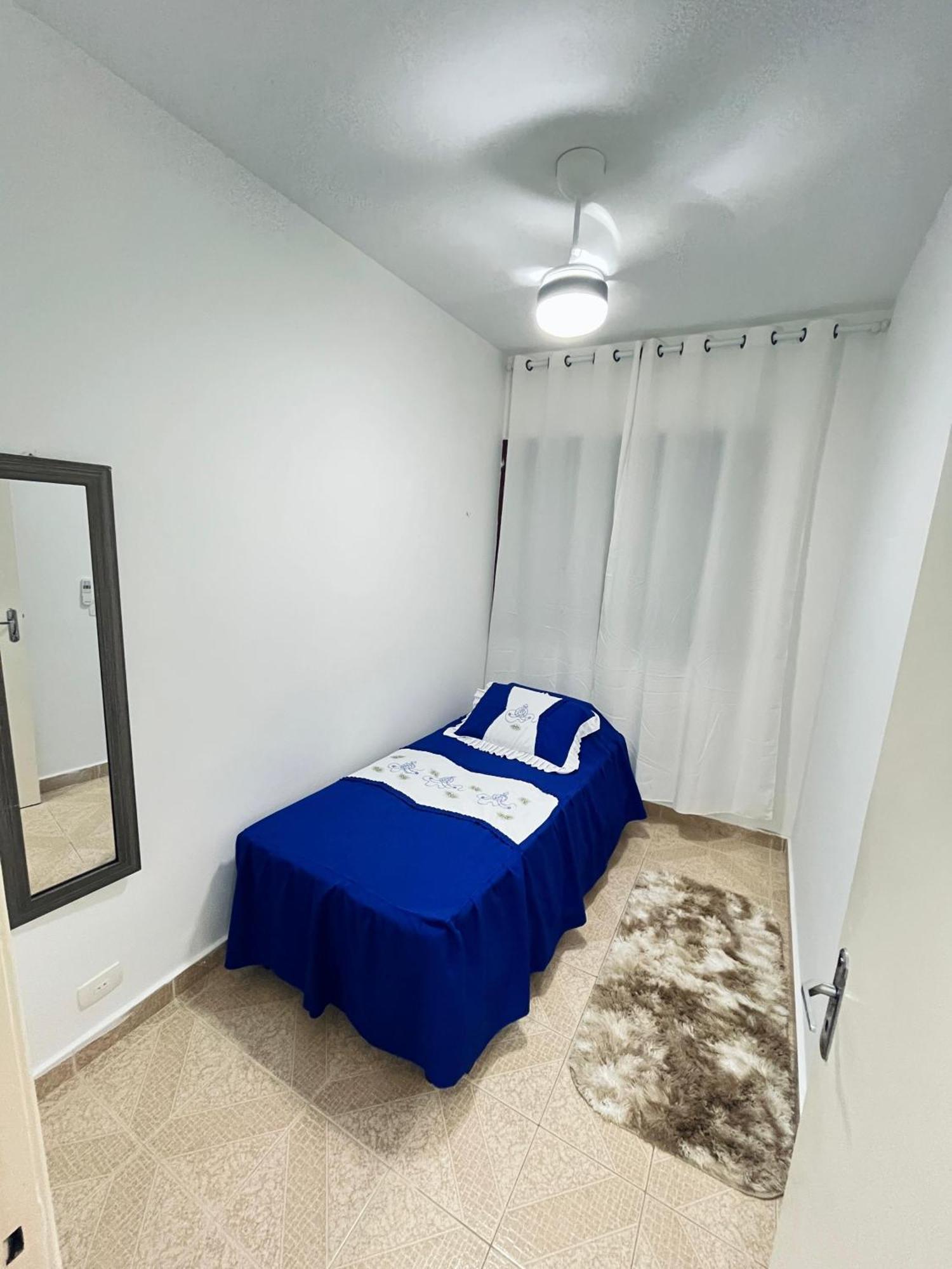 Apartamento Charmoso A 400Mts Da Praia Da Enseada グァルジャー エクステリア 写真